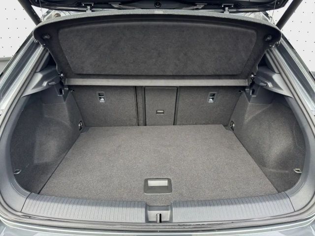 Volkswagen T-Roc 1.5 TSI DSG R-Line Style