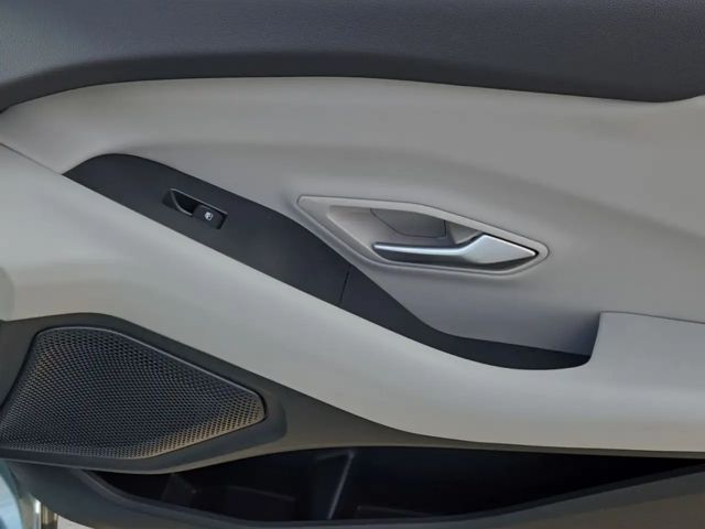 Ford Explorer Extended range RWD