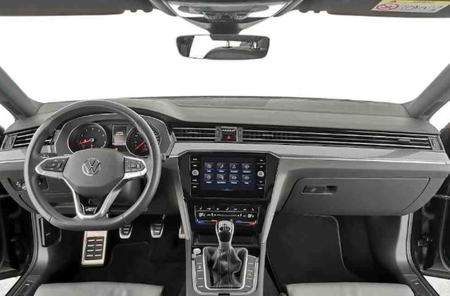 Volkswagen Passat 1.5 TSI Business Variant