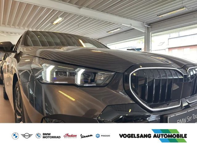 BMW 520 520d M-Sport Touring