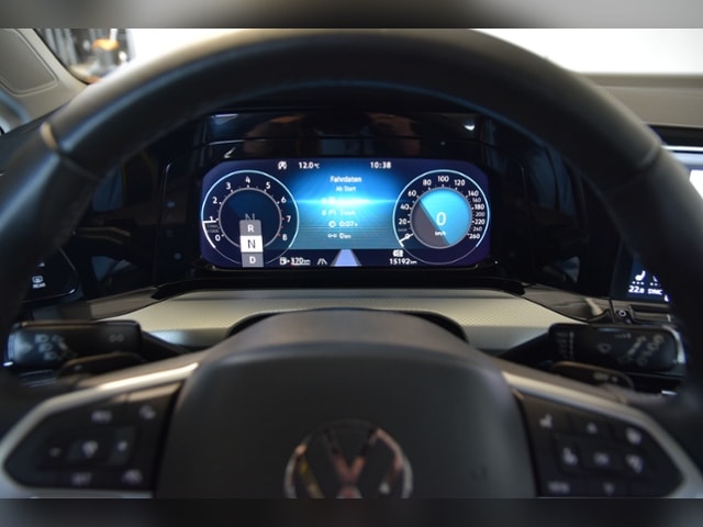 Volkswagen Golf Move