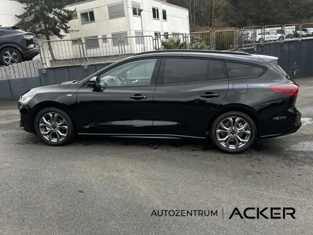 Ford Focus ST Line Wagon