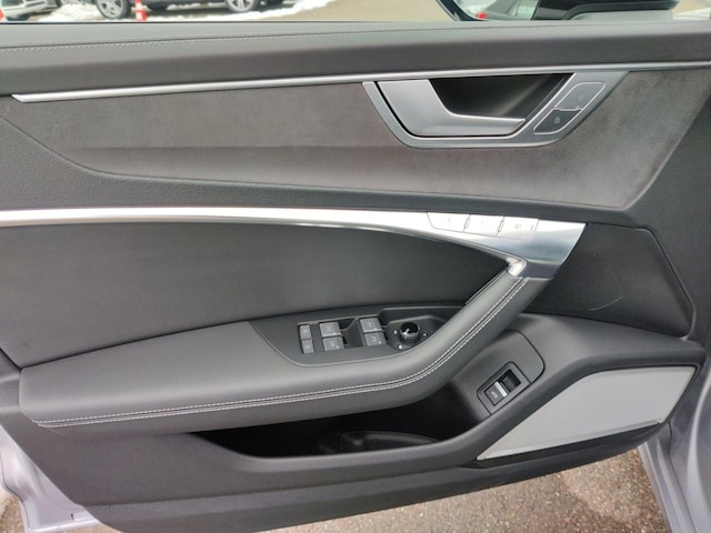 Audi S6 Avant Quattro