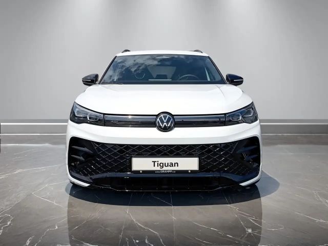 Volkswagen Tiguan R-Line eHybrid
