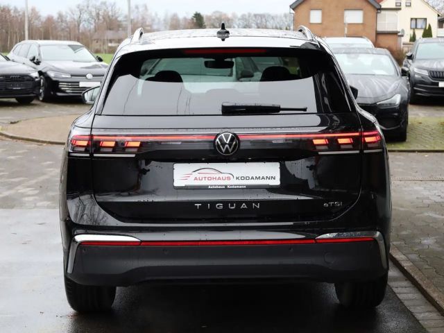 Volkswagen Tiguan 1.5 eTSI Elegance Elegance