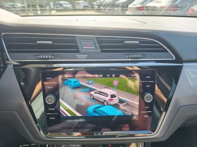 Volkswagen Touran Highline R-Line