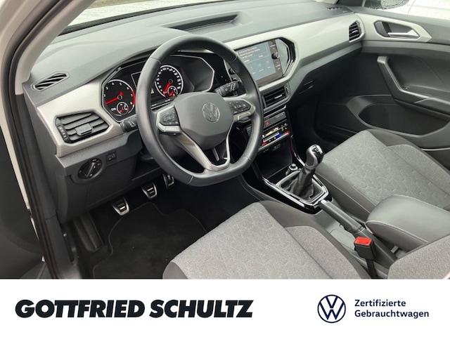 Volkswagen T-Cross Move