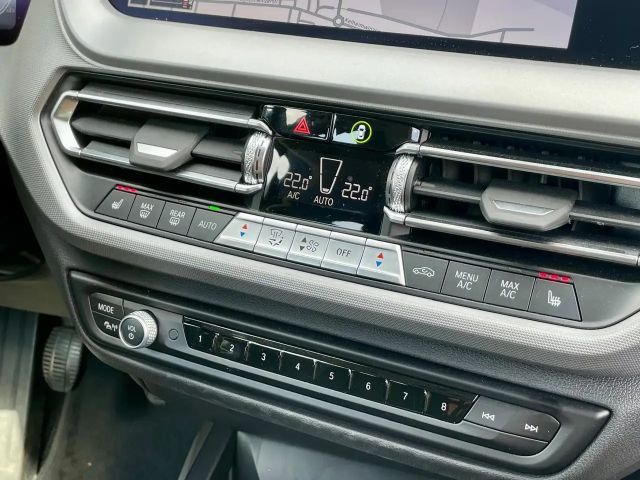 BMW 116 116i Advantage pakket Sedan