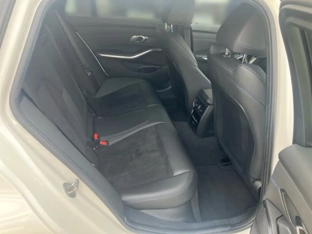 BMW 320 320d Touring xDrive