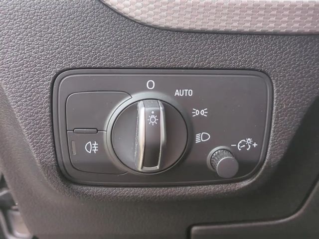 Audi Q2 35 TFSI S-Line