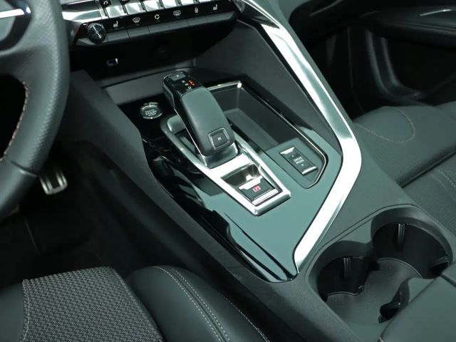 Peugeot 3008 EAT8 GT-Line PureTech