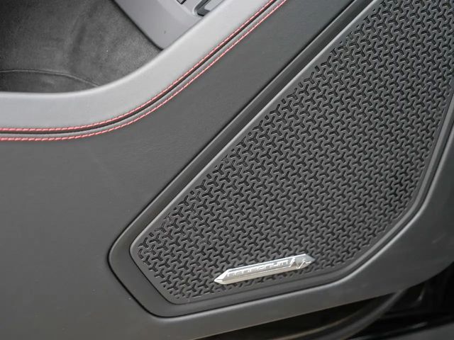 Lamborghini Urus SE Nero Helene, Style Pack High Gloss Black