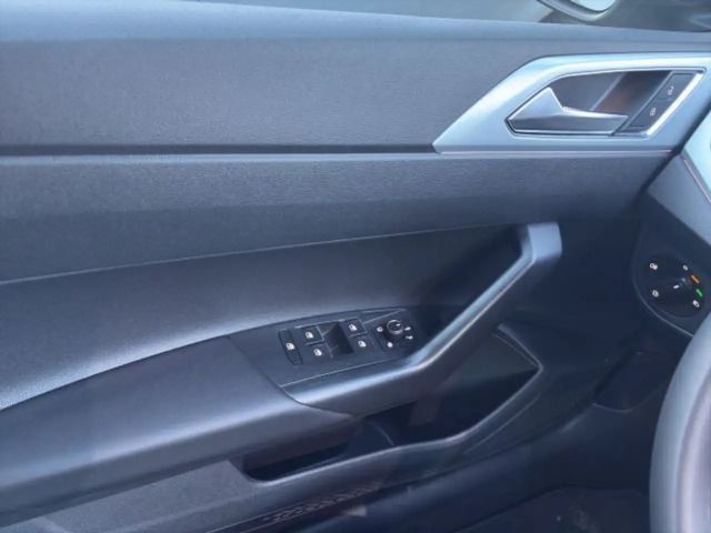 Volkswagen Taigo 1.0 TSI DSG