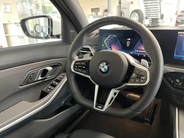 BMW 330 330i M-Sport Touring xDrive