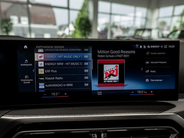 BMW 320 320i M-Sport Touring