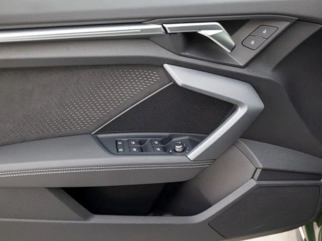 Audi A3 35 TFSI S-Line Sedan Sportback