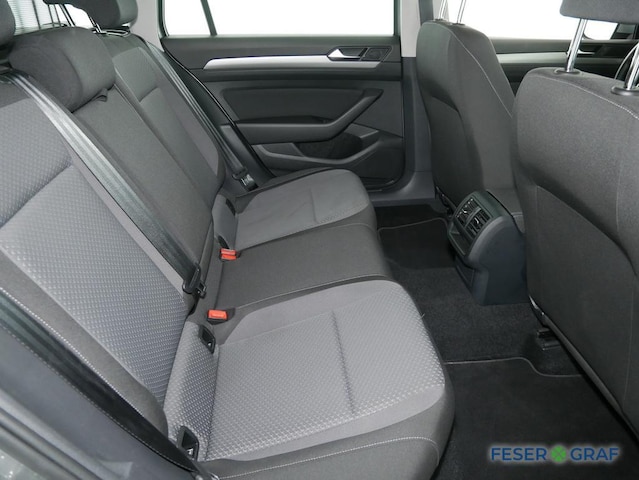 Volkswagen Passat 1.5 TSI DSG Variant