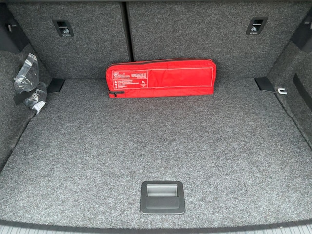 Seat Arona Arona 1.0 TSIFR-LINE LED+NAV+ACC+SHZ+PDC+RFK+AHK