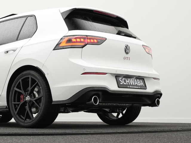 Volkswagen Golf 2.0 TSI GTI Style