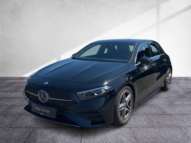 Mercedes-Benz A 220 4MATIC AMG Line Premium
