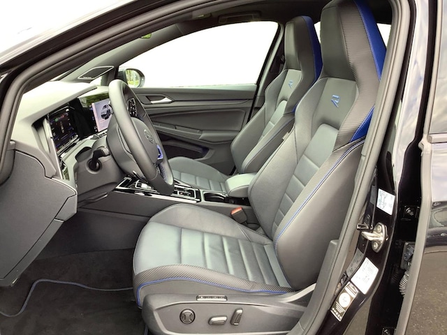 Volkswagen Golf 2.0 TSI DSG Golf VIII