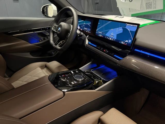 BMW 520 520d M-Sport Touring