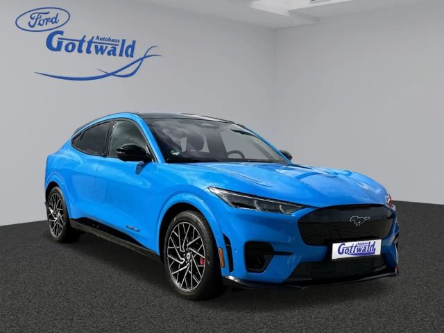 Ford Mustang Mach-E AWD GT