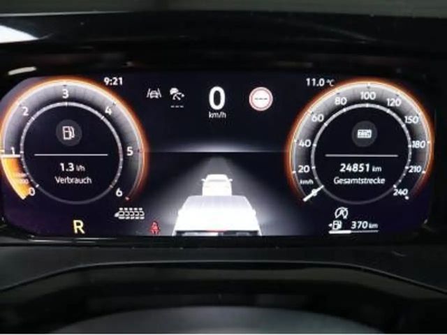 Volkswagen Multivan 2.0 TDI DSG Style T7