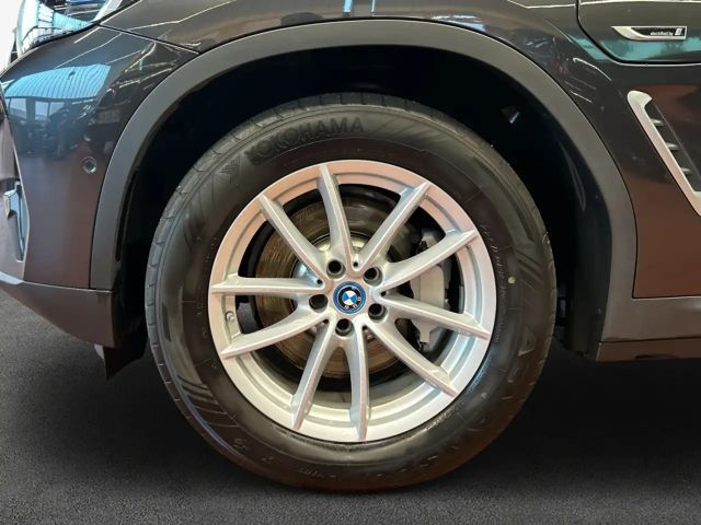 BMW X3 xDrive30e