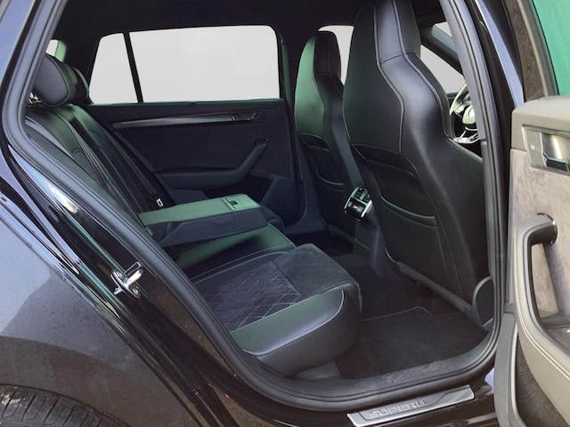 Skoda Superb Combi Sportline iV