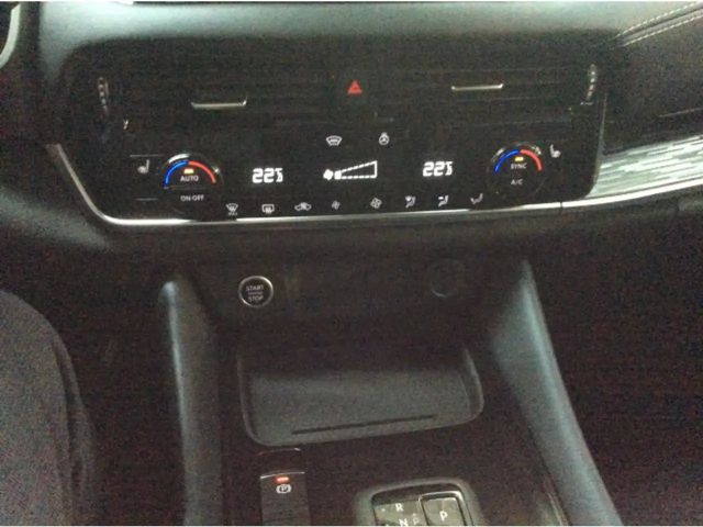 Nissan Qashqai DIG-T Tekna