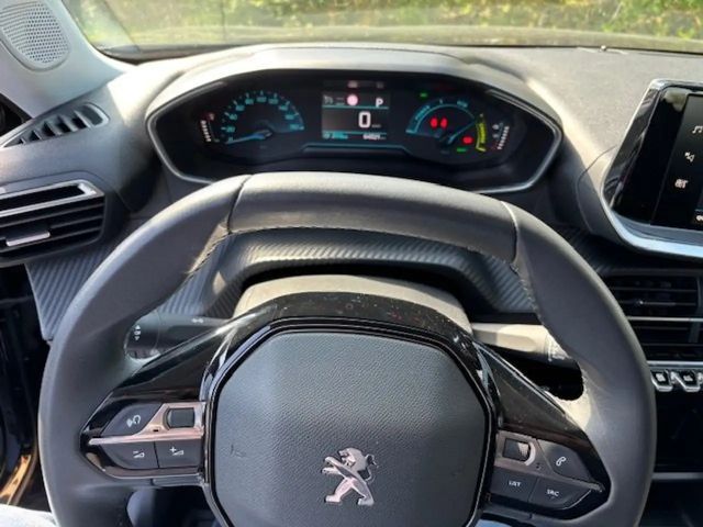 Peugeot E-2008 Active Pack