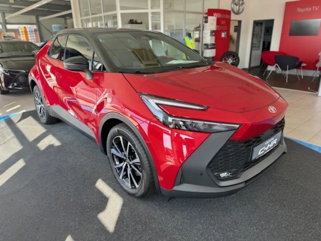 Toyota C-HR Hybride Plug-in Team D