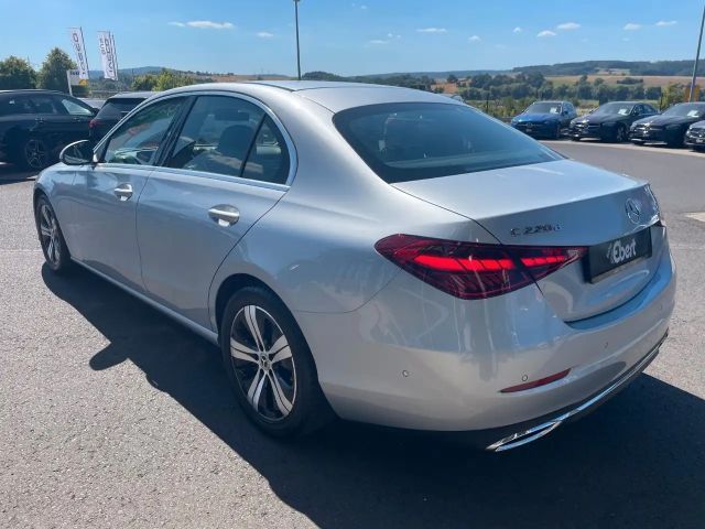 Mercedes-Benz C 220 AVANTGARDE C 220 d Sedan