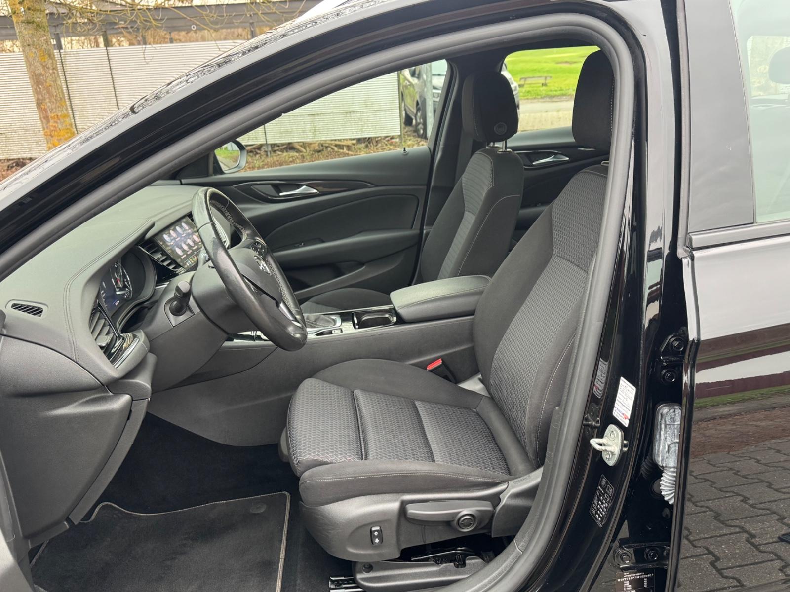 Opel Insignia 2.0 CDTI Business