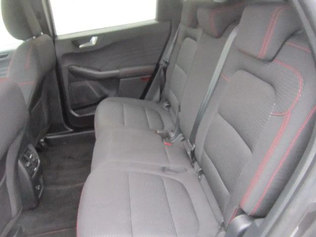 Ford Kuga Hybrid ST Line