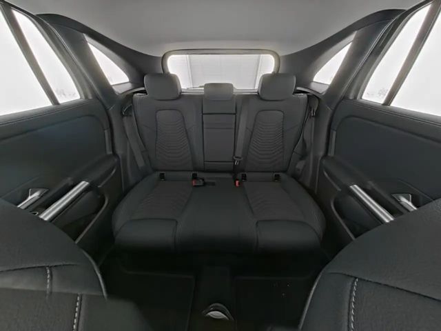 Mercedes-Benz EQA 300 4MATIC