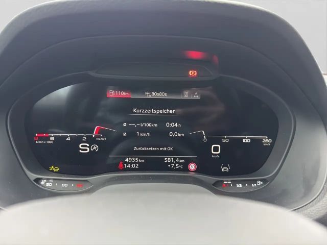 Audi Q2 35 TFSI S-Line