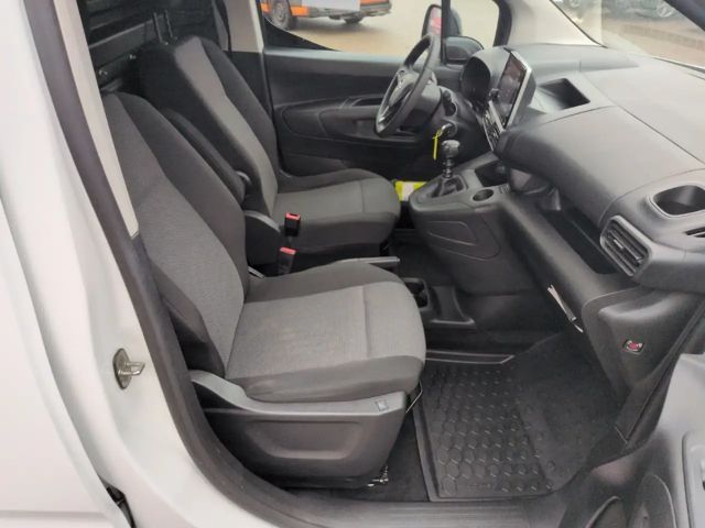 Opel Combo E Cargo Edition SHZ PDC DAB Apple CarPlay Android