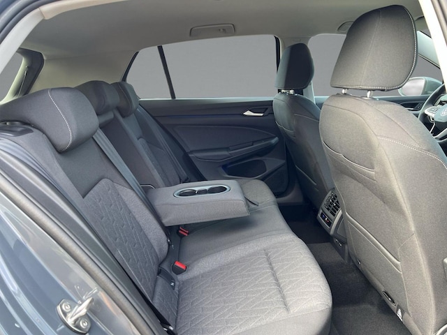 Volkswagen Golf 1.5 eTSI DSG Golf VIII Life