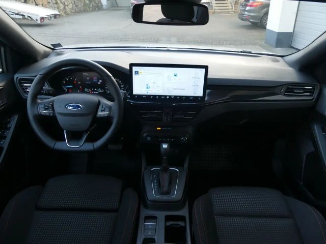 Ford Focus ST Line Wagon