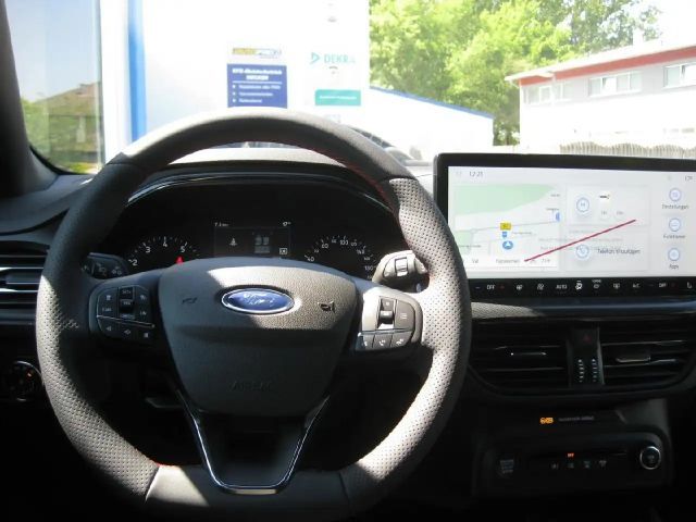 Ford Focus ST Line Wagon