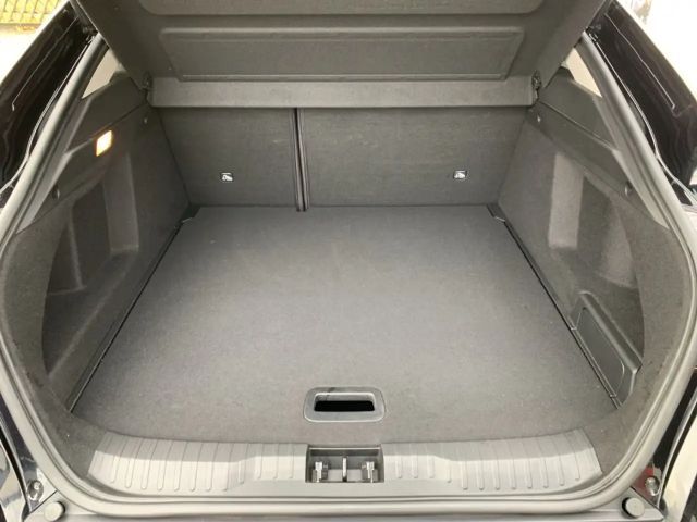 Renault Arkana E-Tech Intens