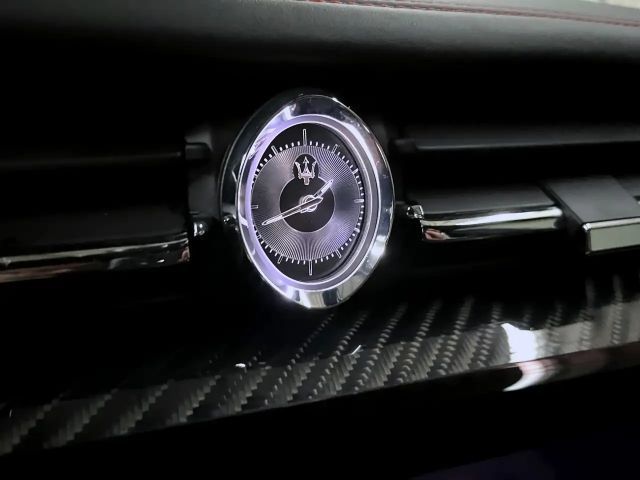 Maserati Quattroporte Trofeo