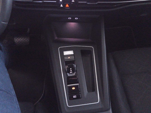 Volkswagen Golf Life Variant