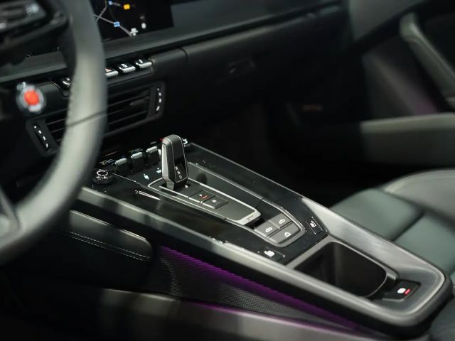 Porsche 911 4 Cabrio Carrera GTS