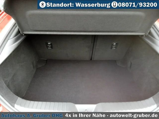 Mazda 3 2.5L SkyActiv e-Skyactiv