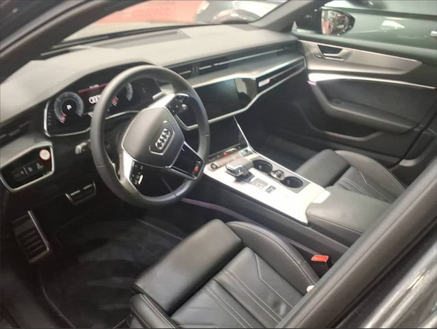 Audi A6 40 TDI Avant Quattro S-Line S-Tronic