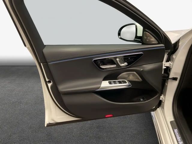 Mercedes-Benz E 300 E 300 e