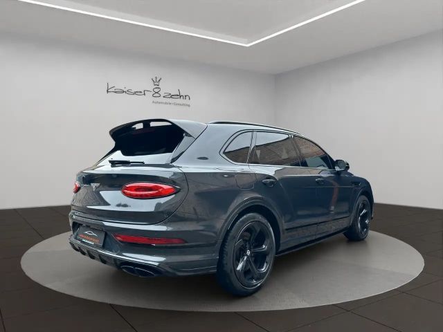 Bentley Bentayga V8